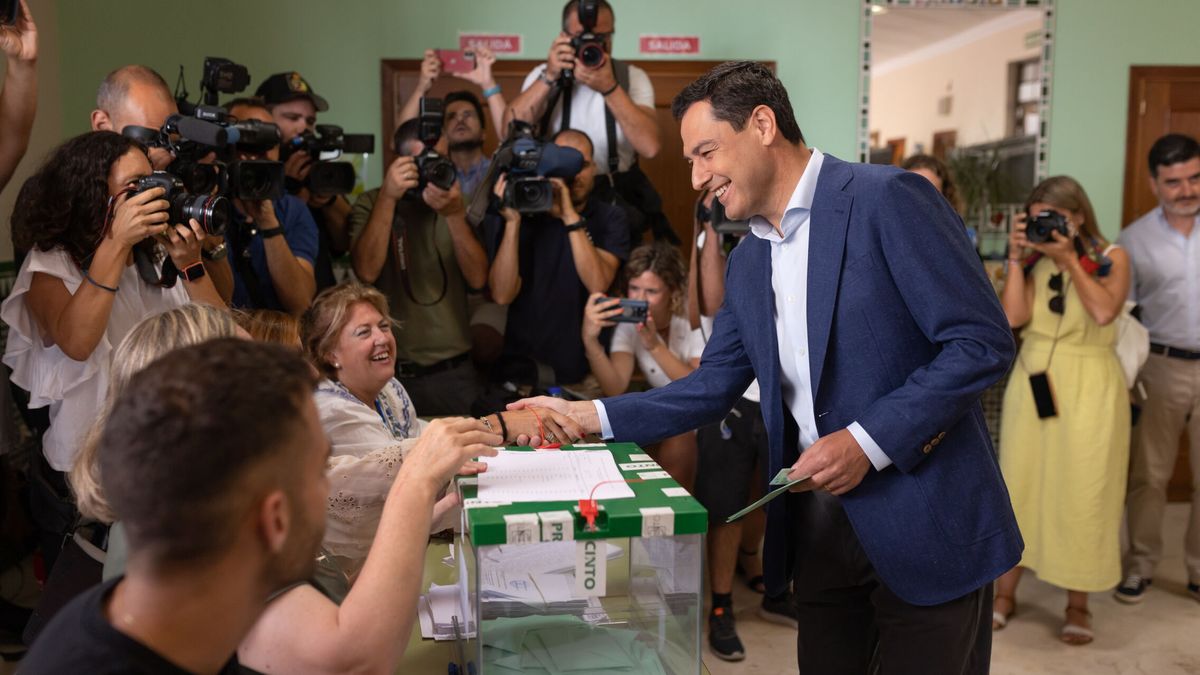 Elecciones en Andalucía: películas de acción y muchos nervios: así viven los candidatos la jornada