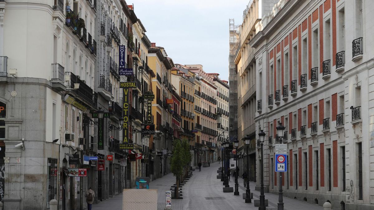 Más allá de la reforma de la Puerta del Sol: qué pasa en las calles aledañas al kilómetro 0