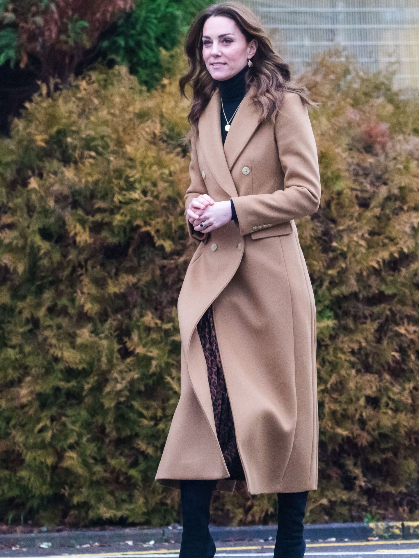 Kate con abrigo de Massimo Dutti. (EFE)