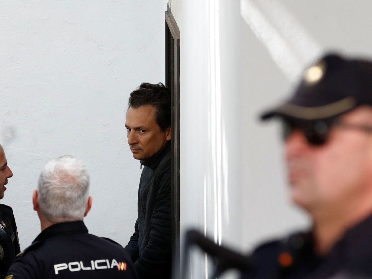 Foto: Emilio Lozoya, tras su detención en España, en febrero. (Reuters)