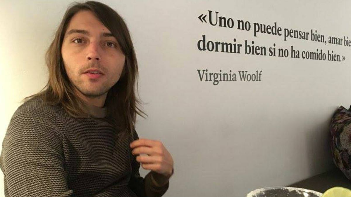 Juan Soto Ivars: "la derecha va de punk pero es tan correcta como la izquierda"