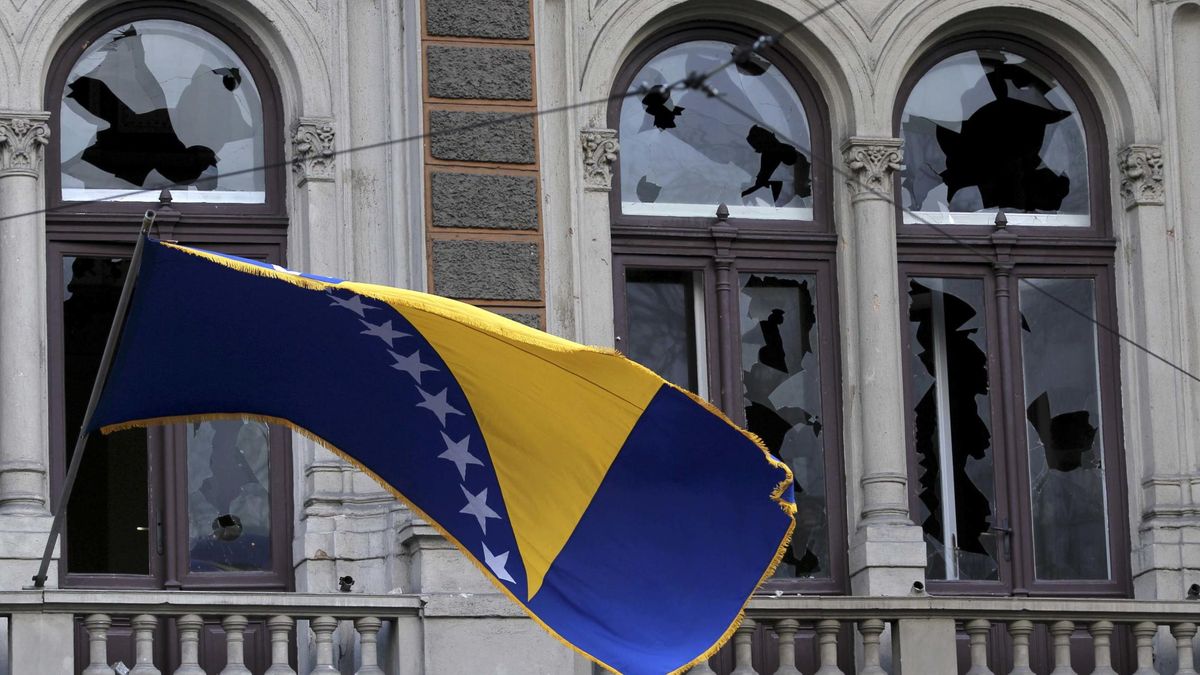 Bruselas apuesta por ofrecer el estatus de candidato a la UE a Bosnia-Herzegovina