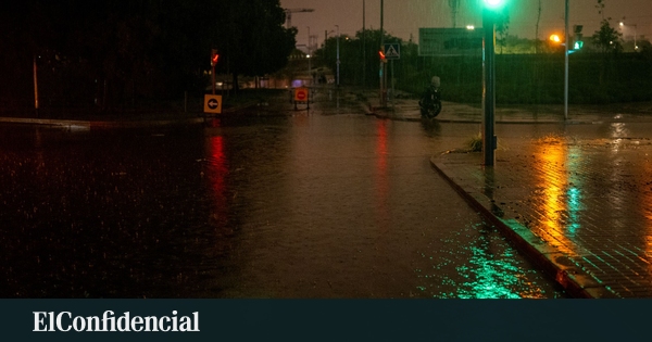 El aviso amarillo por tormentas deriva en 14 incidencias en La Rioja, con el desalojo del camping de Navarrete