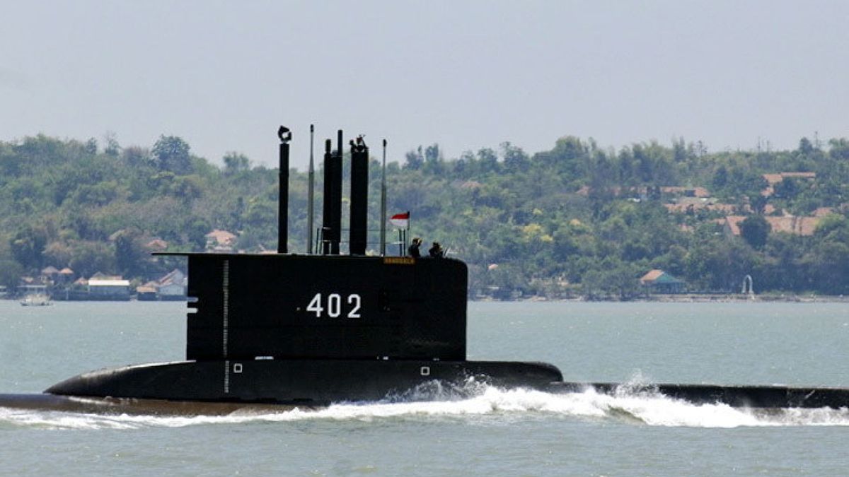 Indonesia 'pierde' uno de sus submarinos militares, con 53 tripulantes a bordo