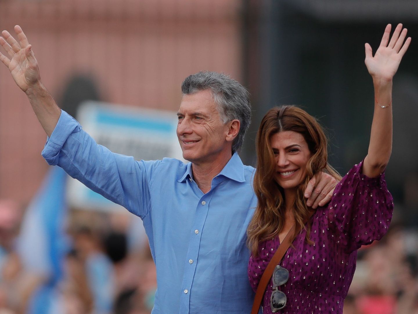Mauricio Macri y Juliana Awada, en su despedida de la presidencia de Argentina. (EFE)