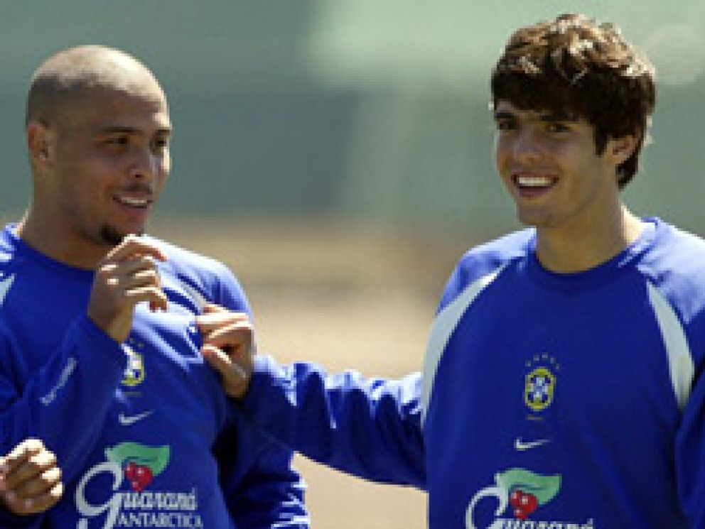 Foto: Kaká sustituye la inesperada baja de Ronaldo en 'su' Partido benéfico contra la Pobreza