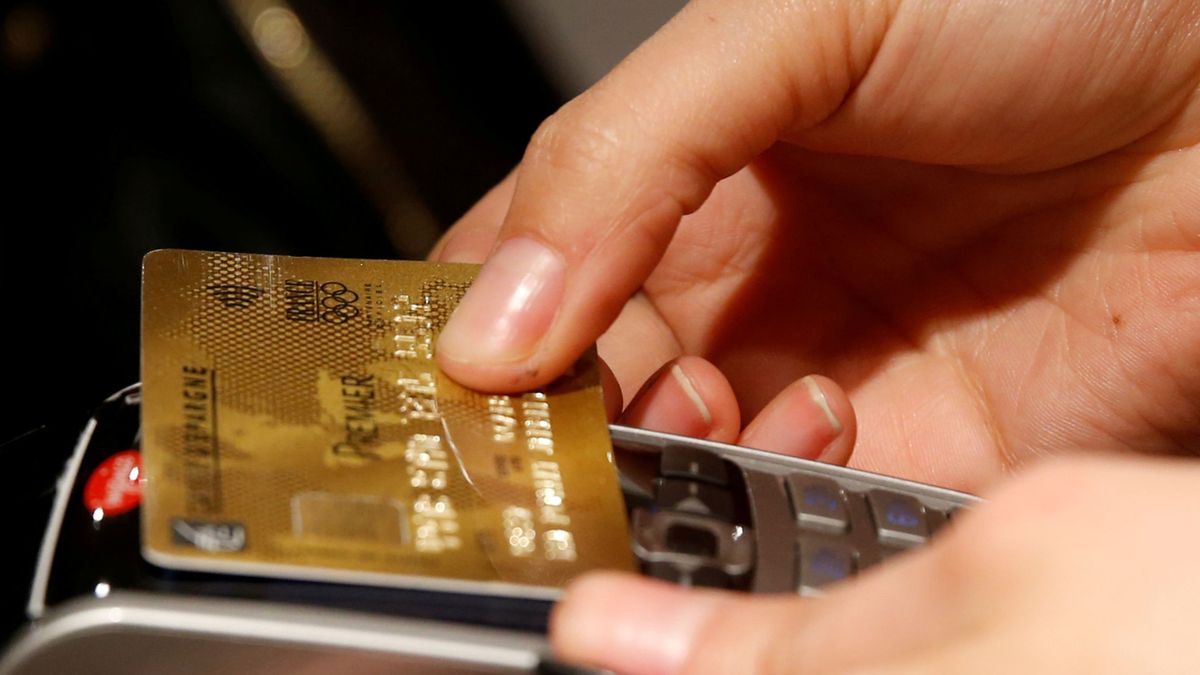 El Gobierno impone a la banca más controles con las tarjetas 'revolving'