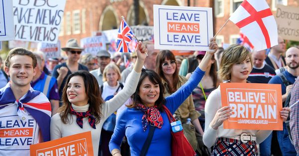 Foto: Manifestantes a favor del Brexit durante una marcha a favor de la ruptura en Londres. (Reuters)