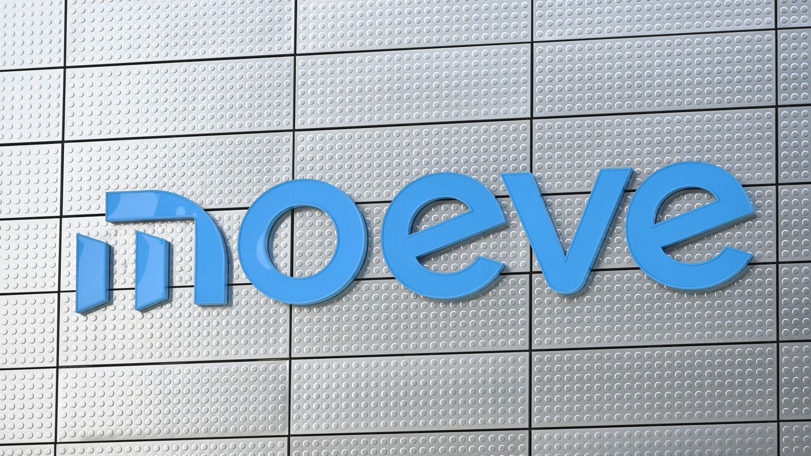 Moeve y ArcelorMittal firman el mayor acuerdo de Certificados de Ahorro Energético en España