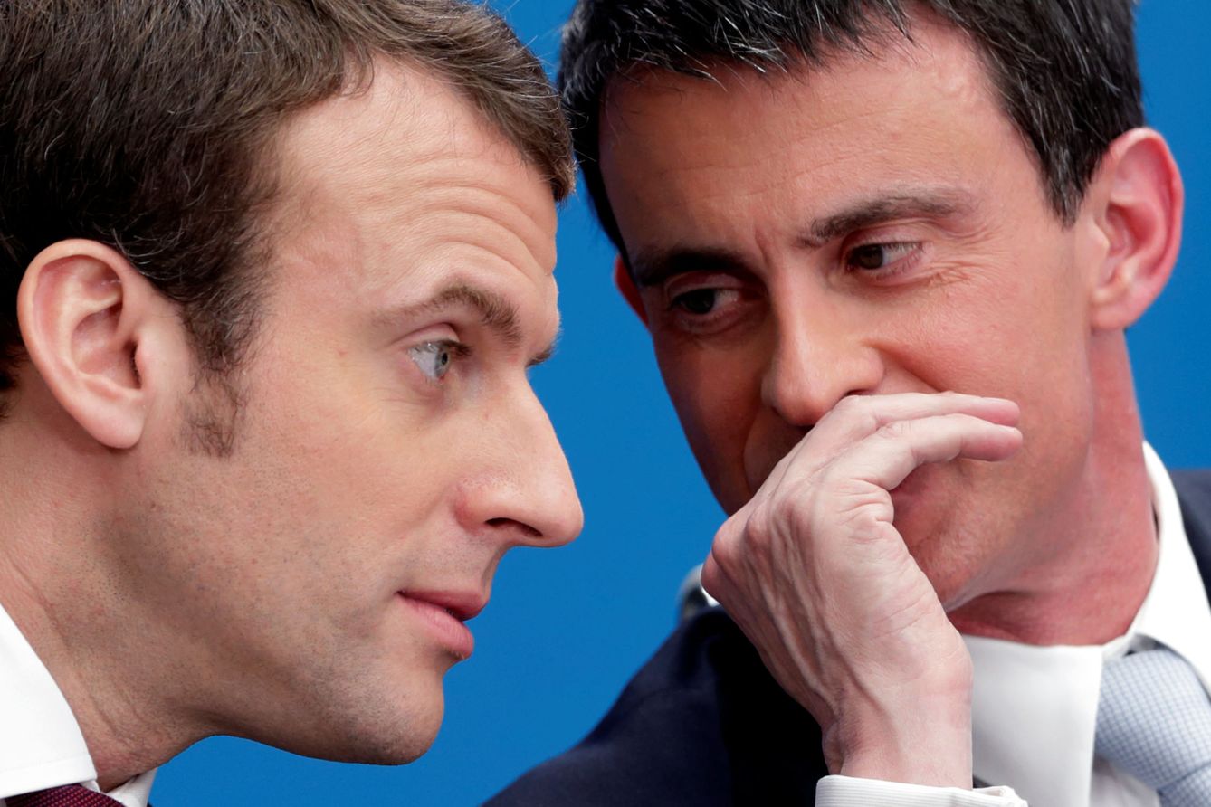 Valls conversa con el presidente francés, Emmanuel Macron, quien optó por no apoyarse en él. (Reuters)
