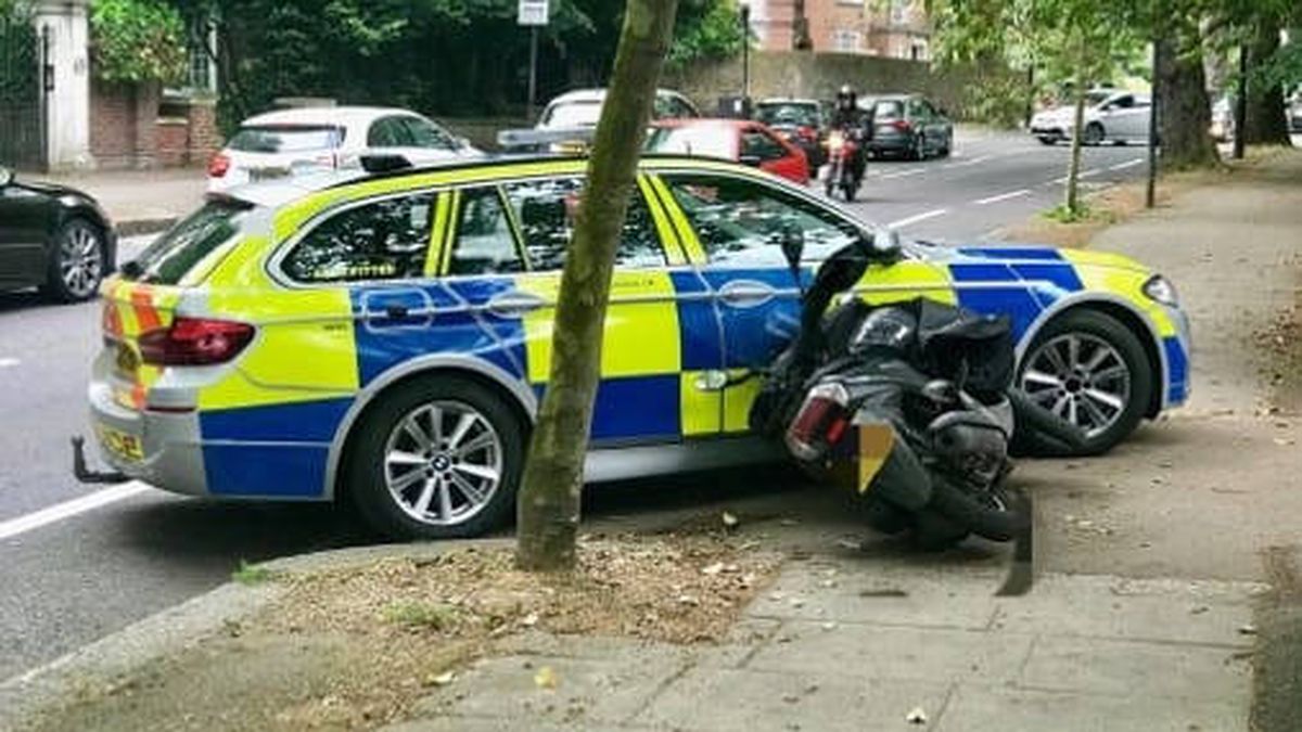La policía de Londres quiere acabar con los ladrones en moto provocando accidentes