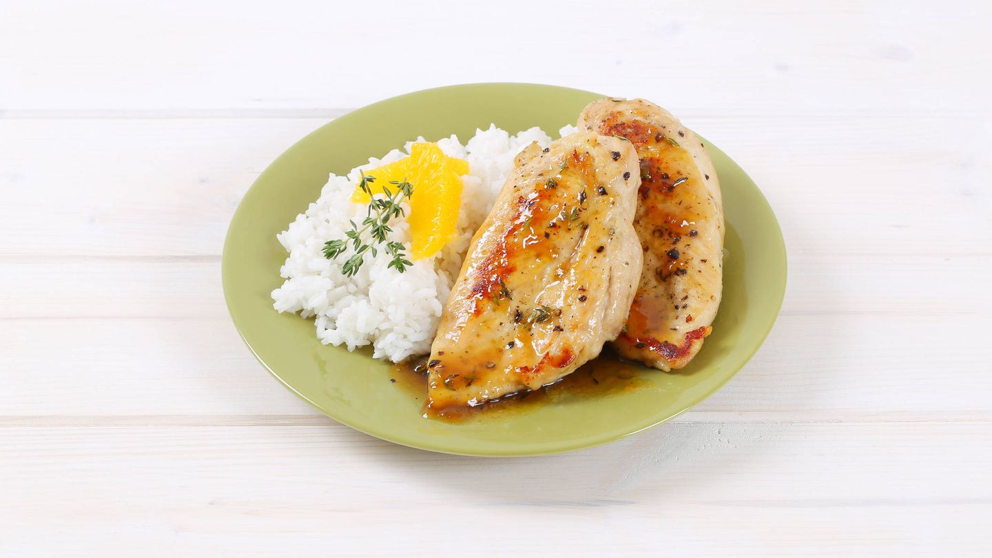 Arroz y pollo al horno, una de las recetas de DaxieJ. (iStock)