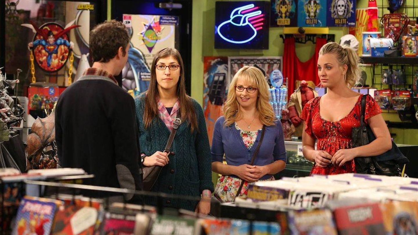 En un episodio (S6E13), Penny, Bernadette y Amy entran en la tienda de cómics, provocando la sorpresa de todos los compradores al ver que son mujeres.
