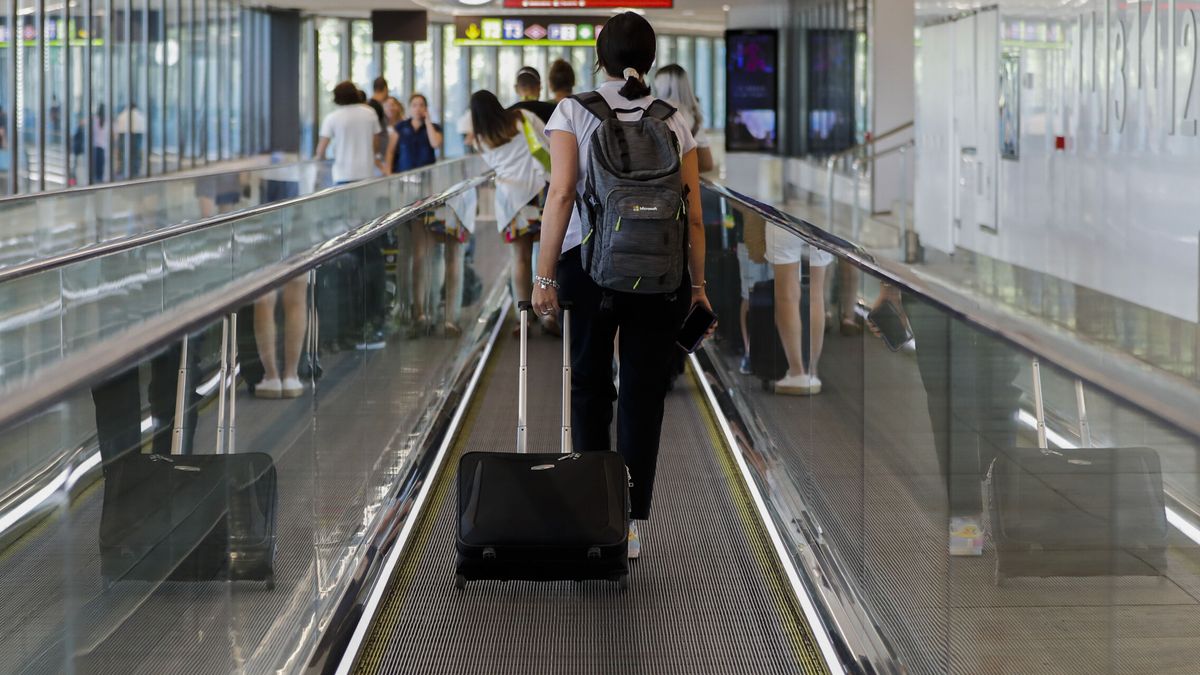 Recogida de equipaje a domicilio, cine y piscina: así evolucionarán los aeropuertos en 2050