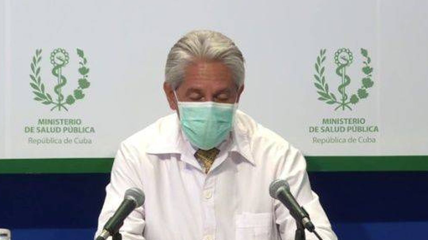 El director de epidemiología del Ministerio, Francisco Durán, durante la rueda de prensa.