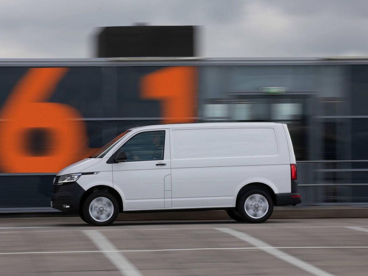 Foto: El Volkswagen Transporter se actualiza con la versión T6.1 más tecnológica y segura.  