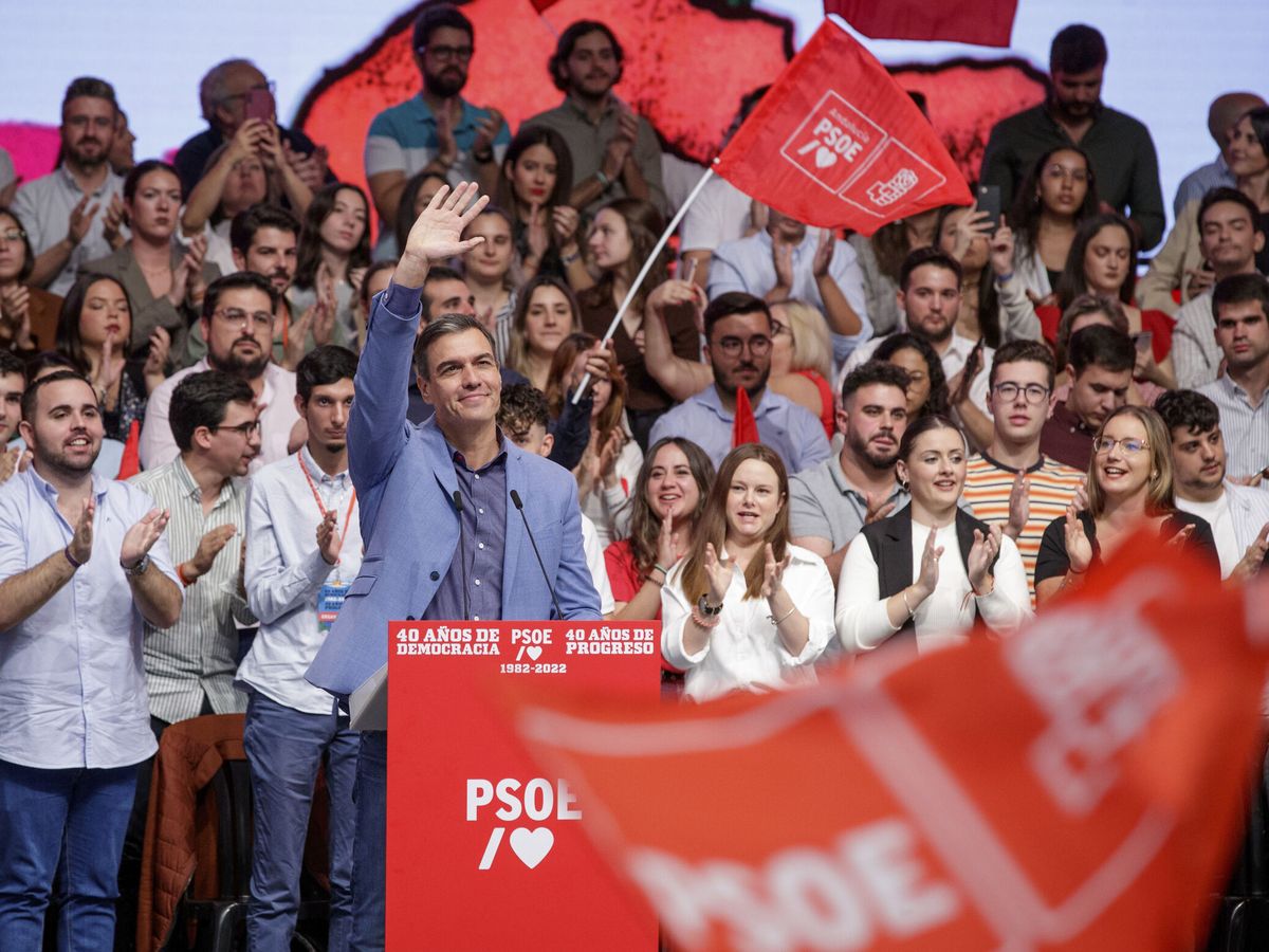 Gran engaño El cielo Oscurecer El CIS da al PSOE una ventaja sobre el PP de 3 puntos en las generales y 6  en las municipales