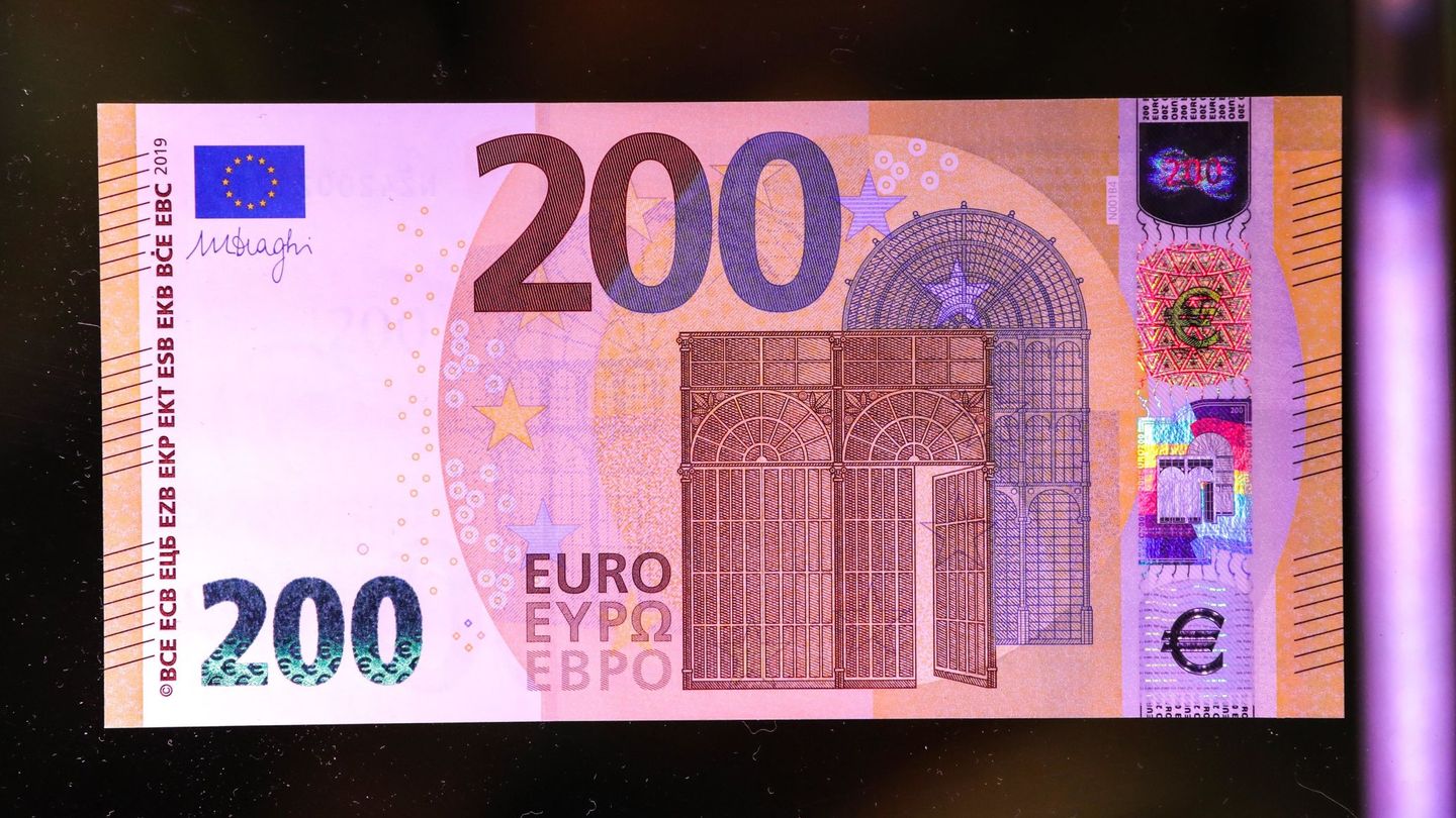 Nuevo billete de 200 euros. (EFE)