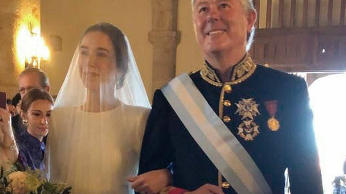 Primicia | Todas las fotos de la boda íntima de Beatriz, hija de José María Michavila 