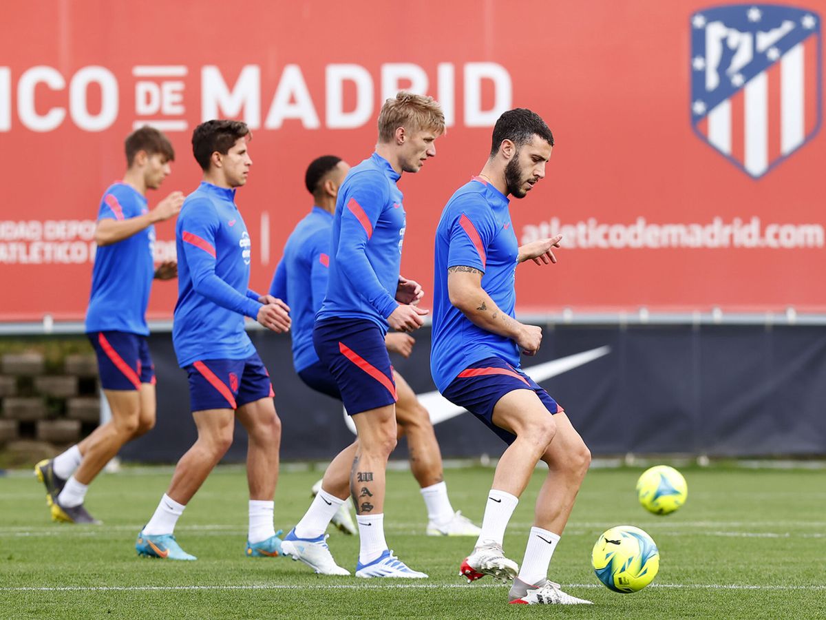 Foto: Los jugadores del Atlético de Madrid en un entrenamiento (EFE)