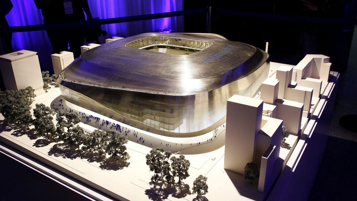 La falta de material para la fachada y la cubierta del Bernabéu amenaza con un nuevo retraso