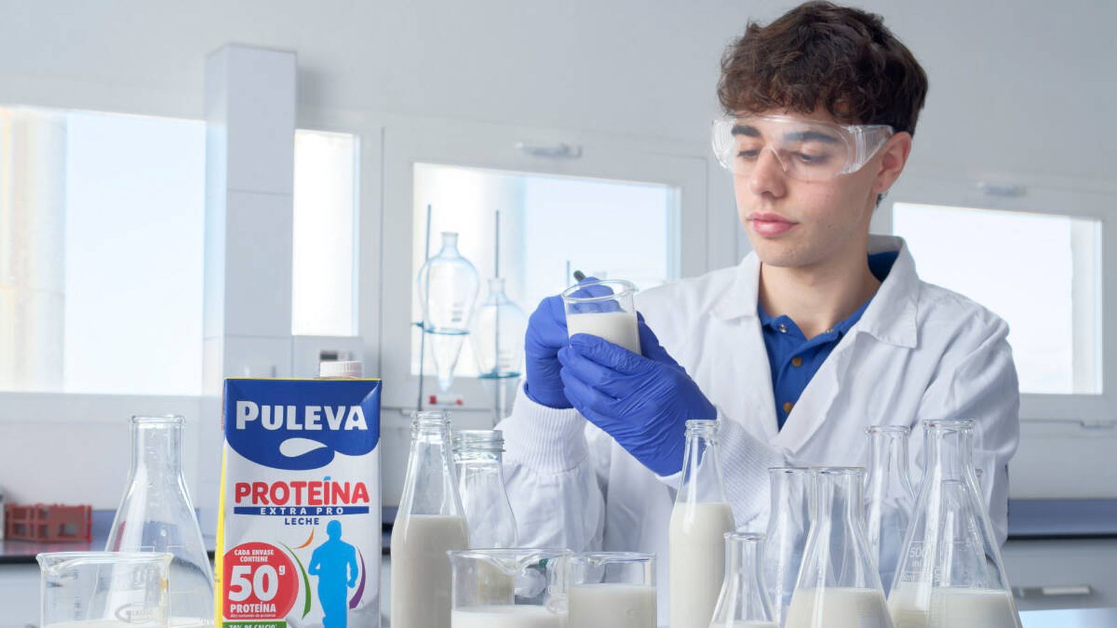 Todo lo que hay en un vaso de leche: cómo la investigación nutricional ha transformado el consumo diario