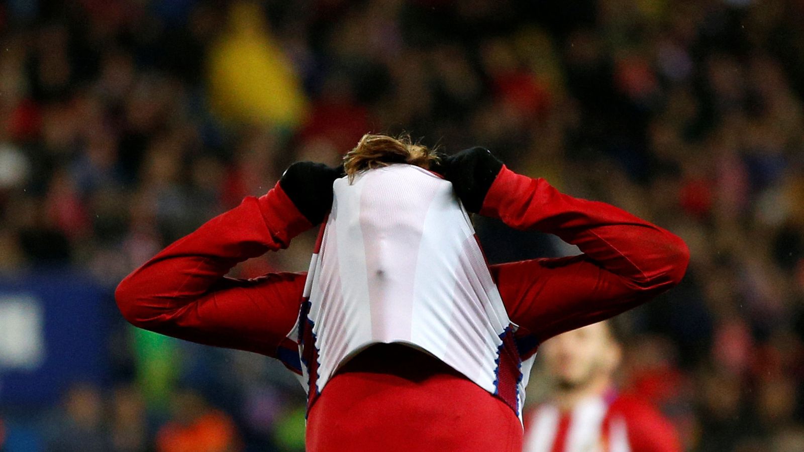 Foto: Griezmann se lamenta de una oportunidad perdida (Reuters)