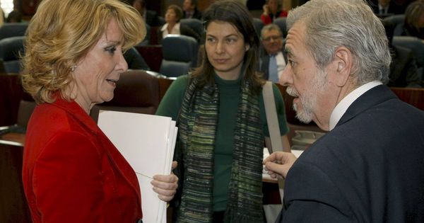 Foto: Esperanza Aguirre, con Antonio Beteta. (Foto: EFE)