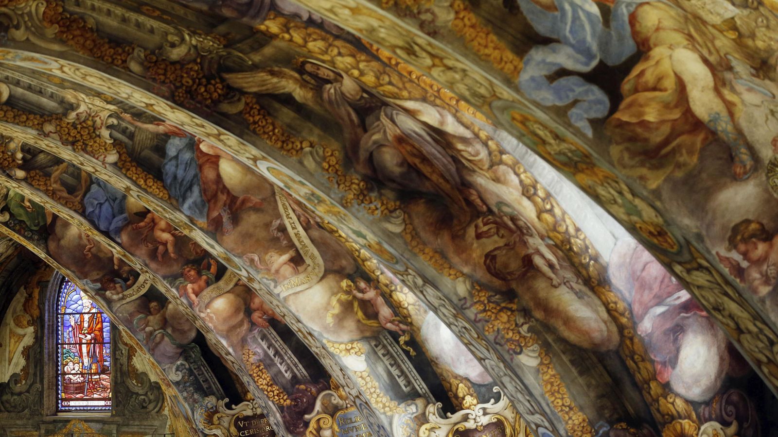 Foto: Detalle de los frescos de la iglesia de San Nicolás (Efe)