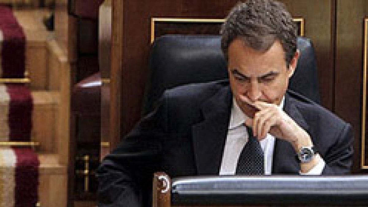 Zapatero cifra en 3.300 millones el beneficio para el Estado de apoyar al sistema financiero