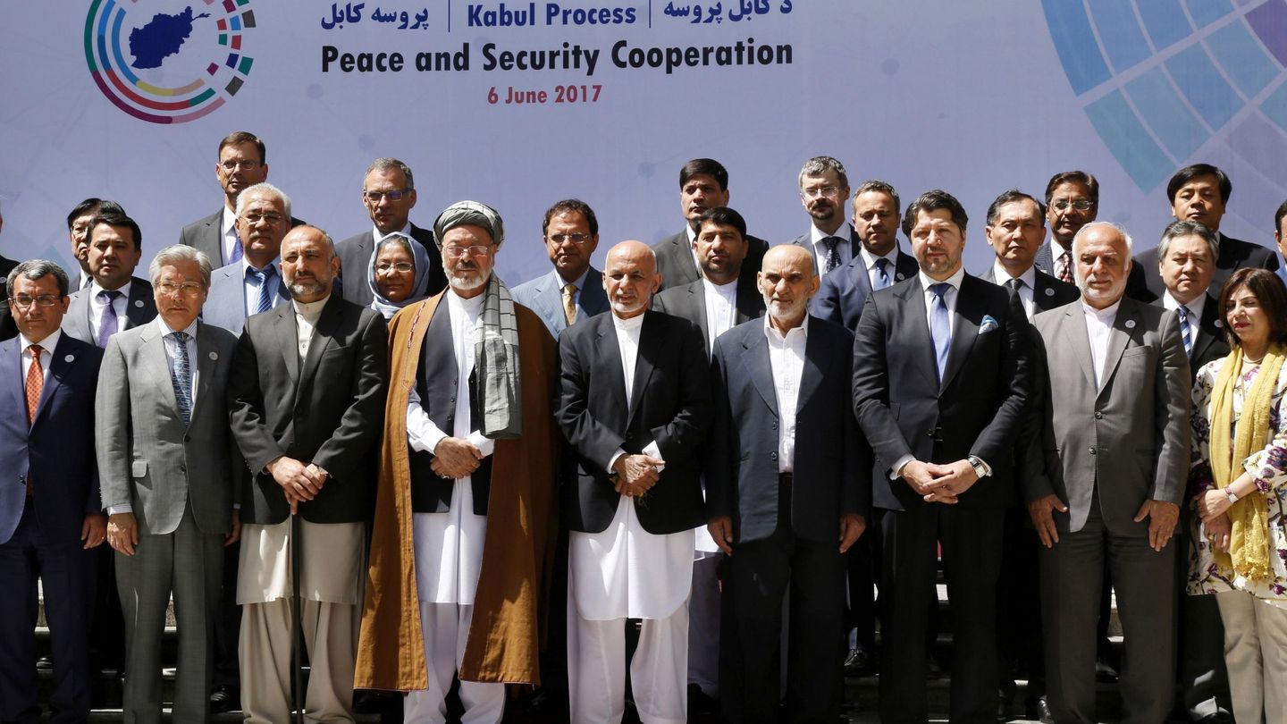 Asistentes a la Conferencia del Proceso de Paz en Kabul, el 6 de junio de 2017. (EFE)