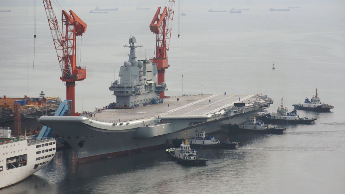 China despliega un avión y tres barcos de guerra en Taiwán entre nuevas tensiones con EEUU