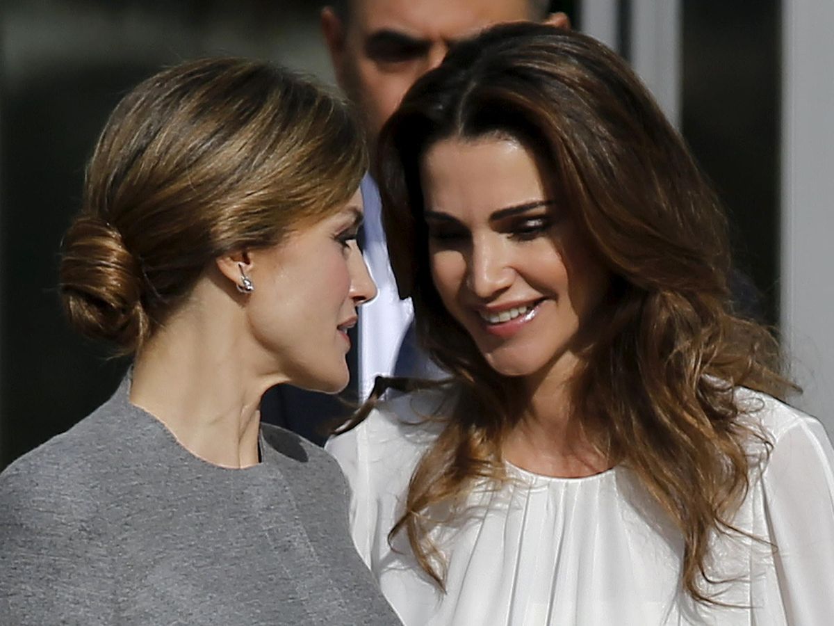 Foto: Las reinas Letizia y Rania, cara a cara. (Reuters)