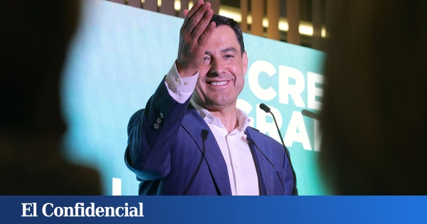 Juanma Moreno arropa a Felipe González en Sevilla:  Estoy más cerca de él que el PSOE 