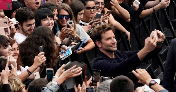 Foto: Bradley Cooper a su llegada al Festival de San Sebastián. (Efe)