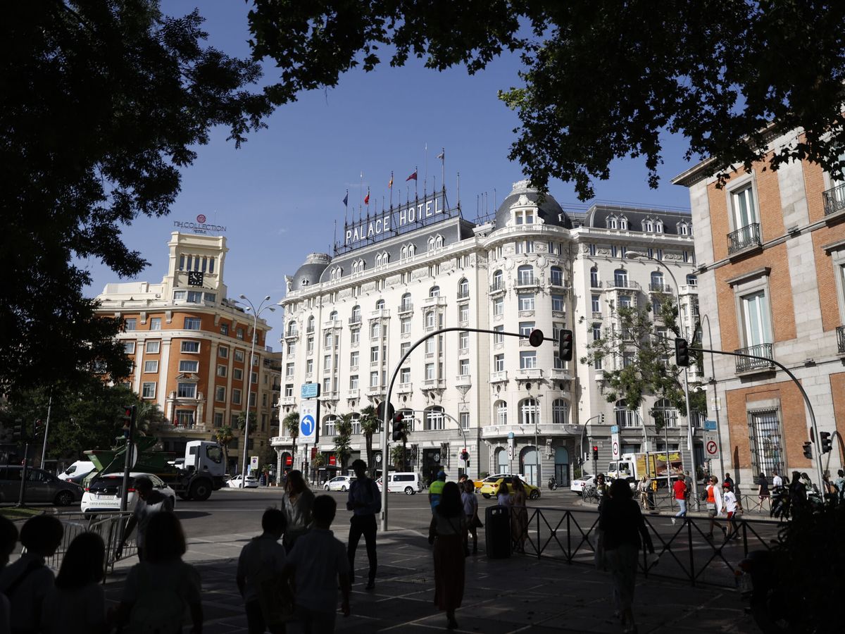 Foto: Los hoteleros de Madrid esperan llegar al 75% de ocupación entre el 28 y el 30 de junio. (EFE/Mariscal)
