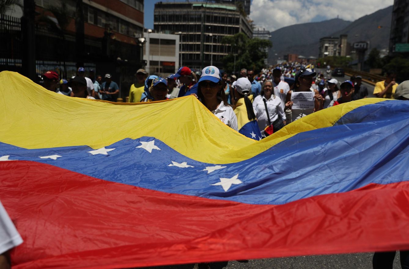 Manifestación de opositores al régimen de Nicolás Maduro en Caracas, Venezuela. (EFE)
