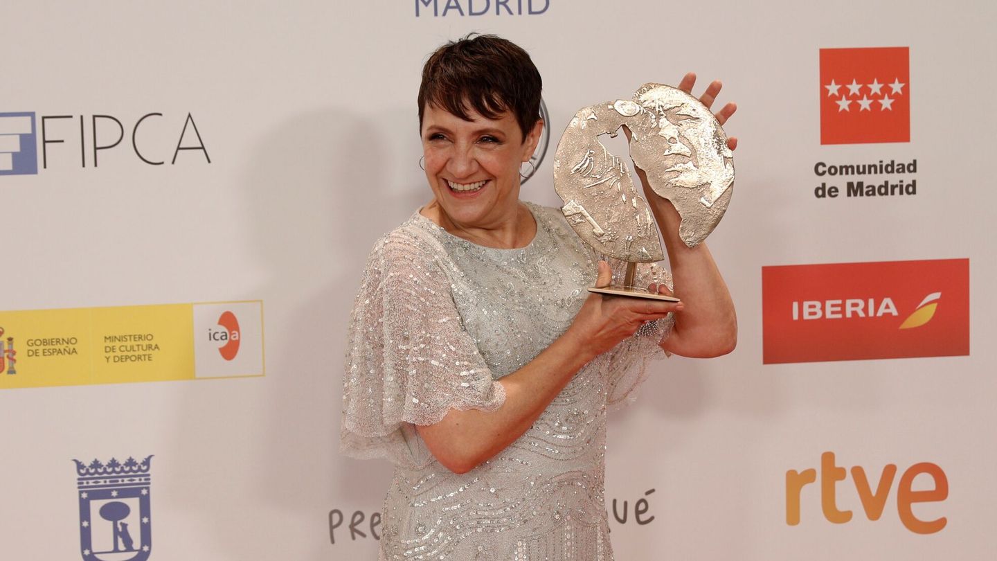 Blanca Portillo recibe el Premio Forqué a mejor interpretación femenina en cine. (EFE/Jiménez)