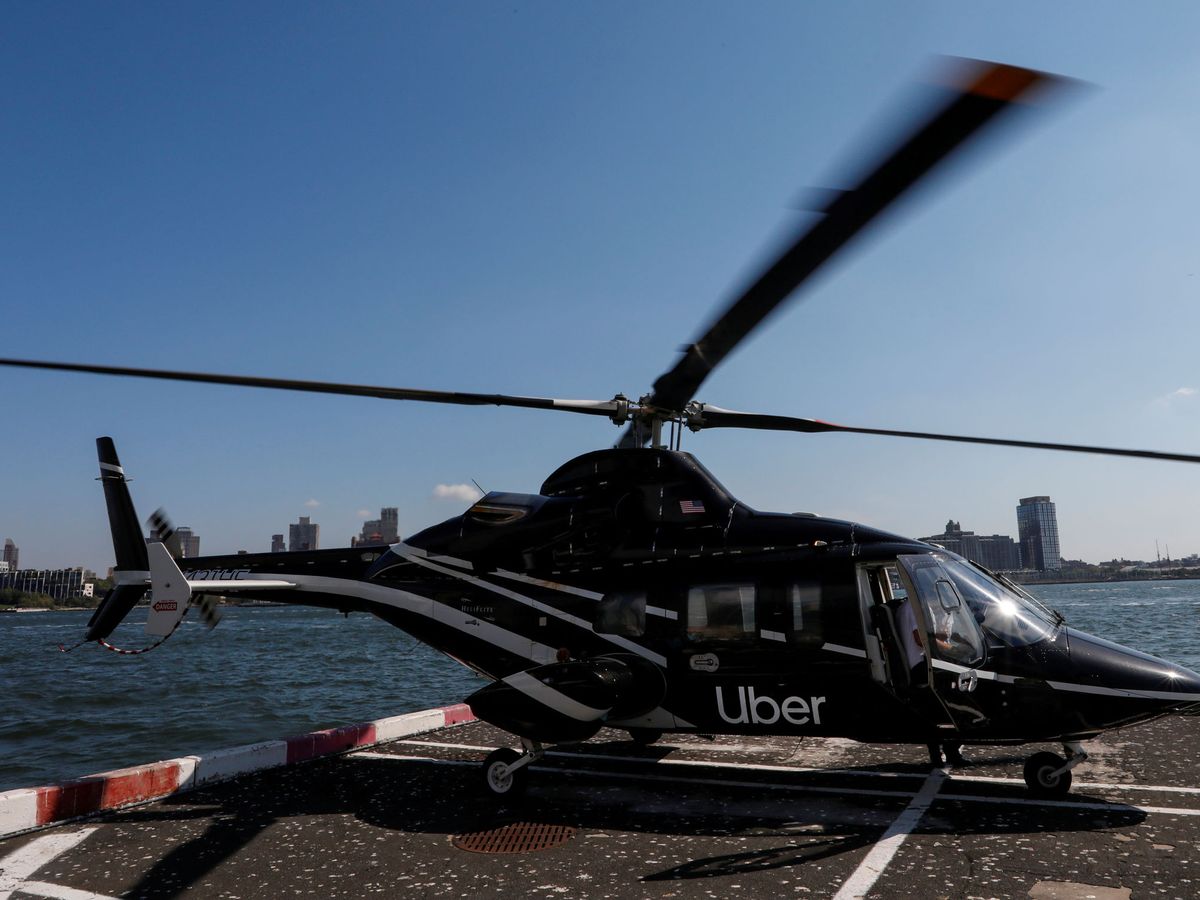 Foto: Un helicóptero operado por Uber Copter (Reuters)