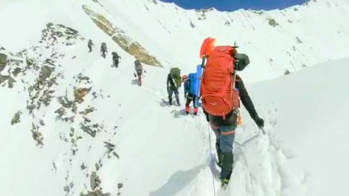 La incógnita tras los 8 muertos del Himalaya en la misteriosa montaña sin nombre