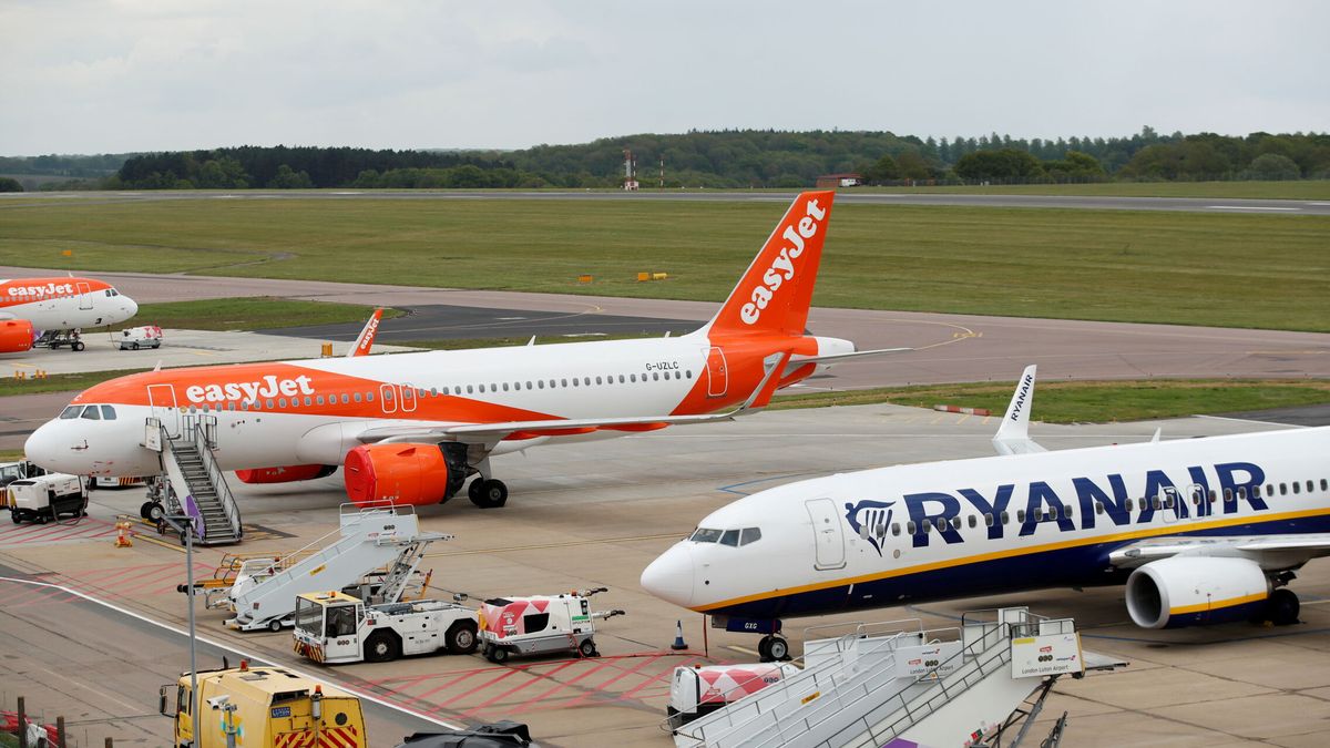 Ryanair no cancela vuelos en la penúltima jornada de huelga y comienza la de EasyJet