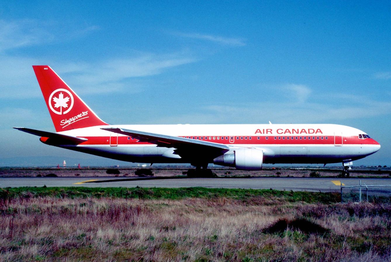 La aeronave en el Aeropuerto Internacional de San Francisco en 1985. (Wikimedia/Aero Icarus)