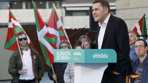 Contundente denuncia del CEU contra Zapatero, Rajoy y Sánchez por el 'blanqueo' de Bildu