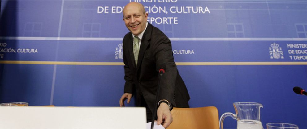 Foto: Wert se carga el sucedáneo de Educación para la Ciudadanía y blinda la enseñanza en castellano