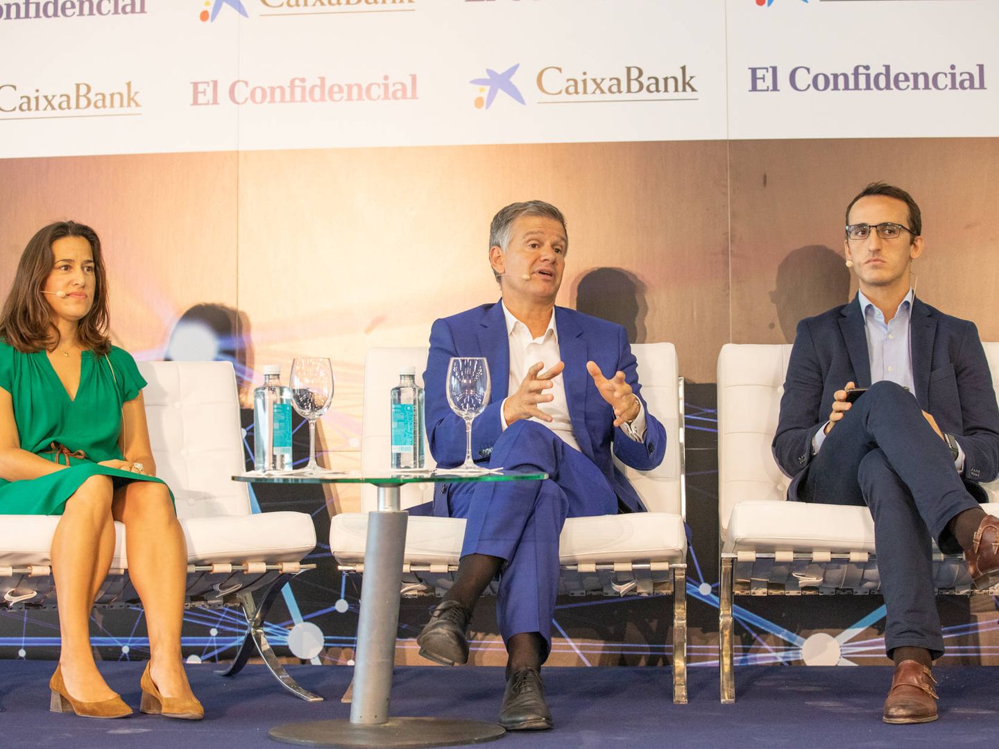 Caroline Lagergren, CEO de Expand to Spain; Xicu Costa, director territorial de CaixaBank en la Comunidad Valenciana; e Ismael Valero, director de proyectos de Lanzadera y responsable de 'corporate'.