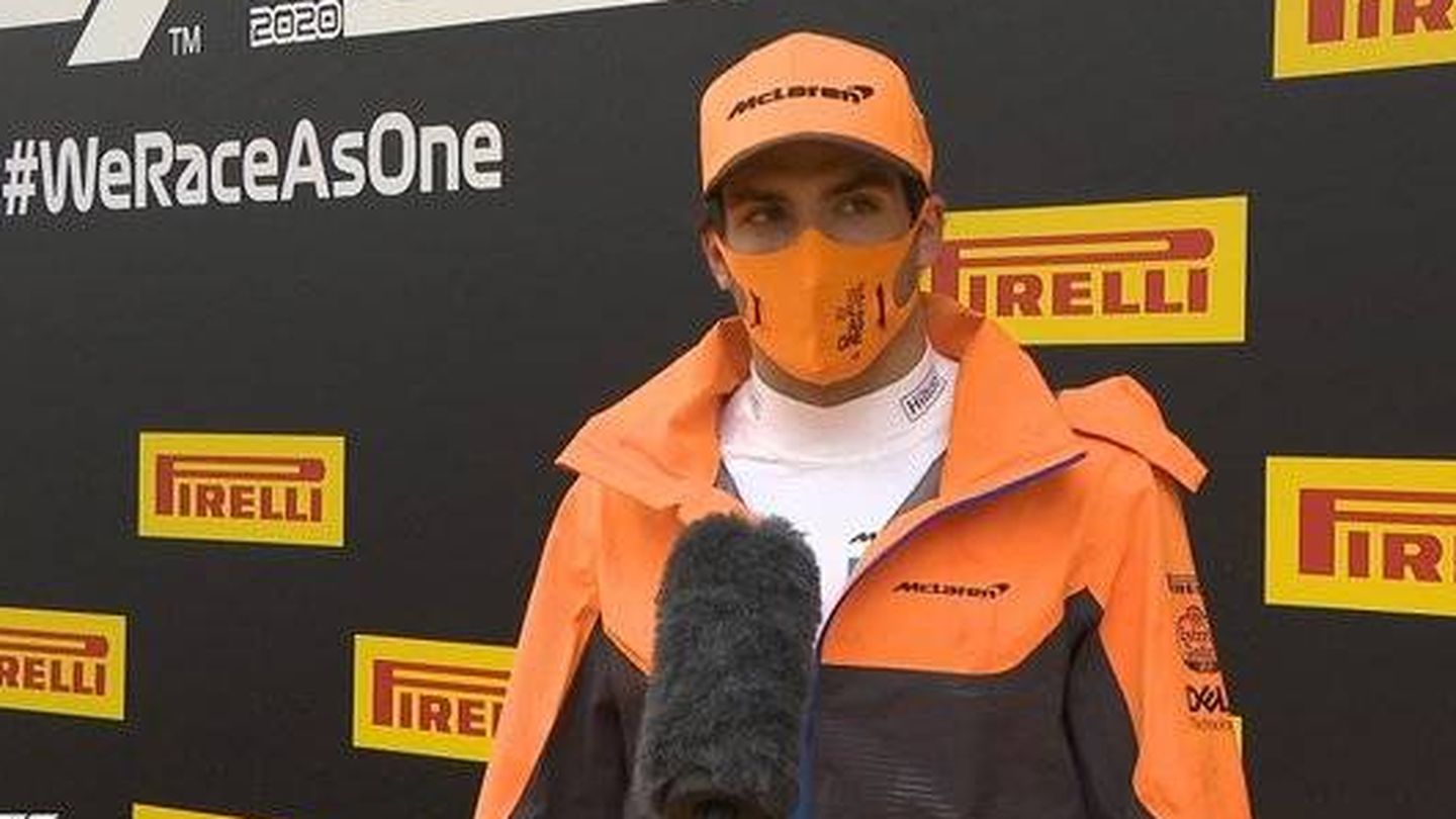 Sainz, en la rueda de prensa oficial de entrenamientos (McLaren)