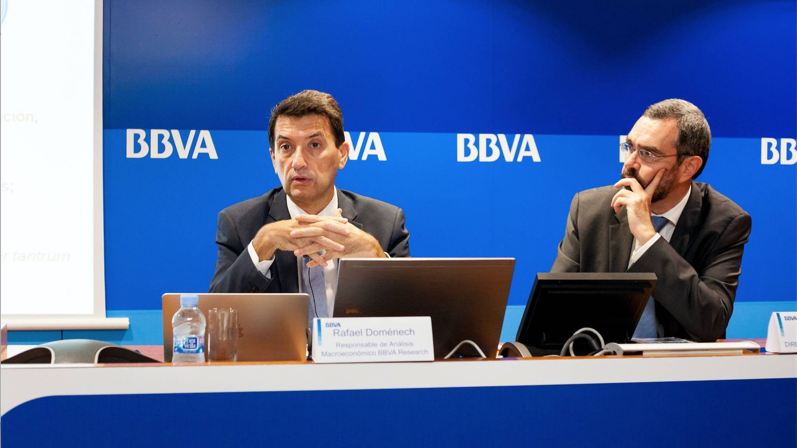 Foto: Rafael Domenech (BBVA Research) y Alberto Charro, director territorial de la Zona Este. (BBVA) 
