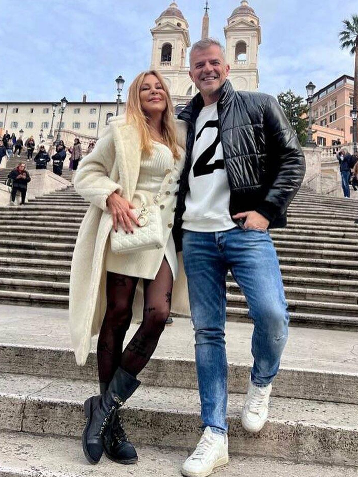 Ana y Raúl Castillo, en una foto en Roma. (Instagram/@armandoraul)