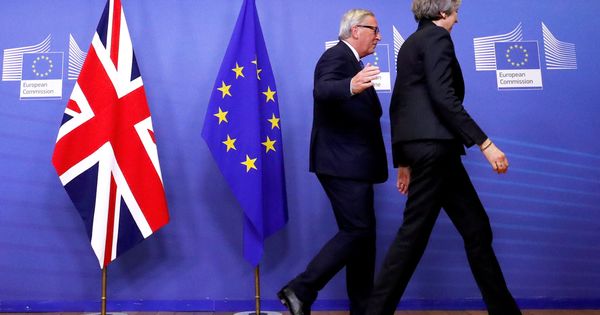 Foto: Theresa May y Jean-Claude Juncker, en Bruselas, el 21 de noviembre de 2018. (Reuters)