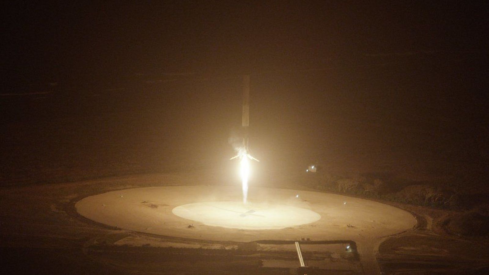 Foto: Aterrizaje del Falcon 9 de SpaceX